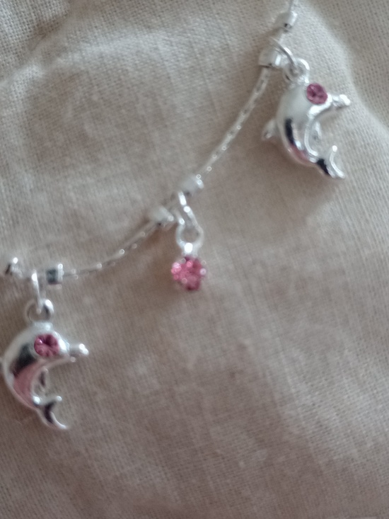 🌷$2 Bundled NWT WEI Gorgeous Silver Dolphin Necklace with Pink Stones - Picture 4 of 9
